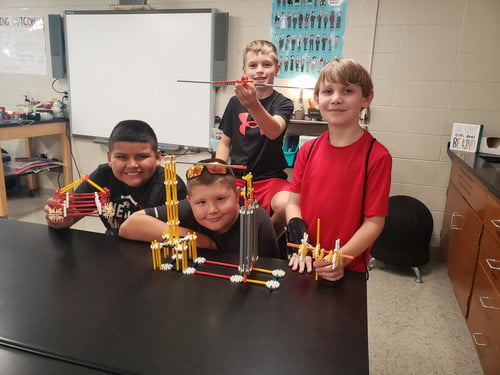 Students playing with K'nex